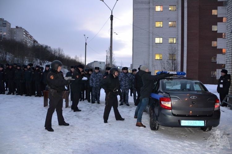 В Росгвардии Мурманской области начался зимний период обучения