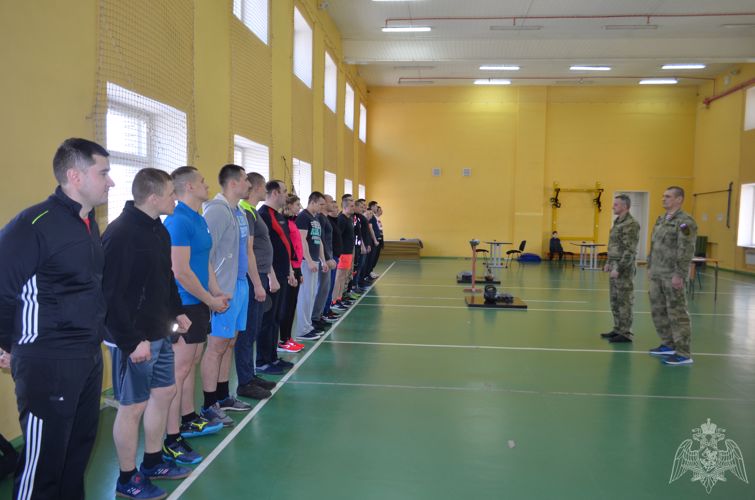 Мурманские росгвардейцы провели спортивные мероприятия, приуроченные к Дню защитника Отечества