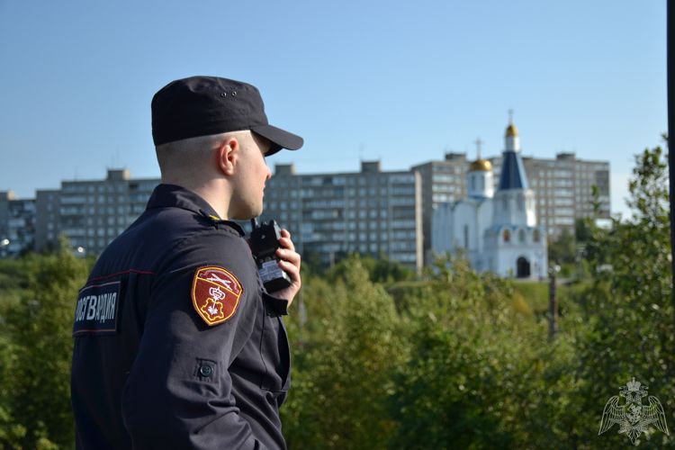 В областном центре сотрудники вневедомственной охраны задержали грабителя-рецидивиста