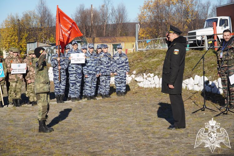 В Мурманске росгвардейцы приняли участие в военно-спортивной игре «Зарница»
