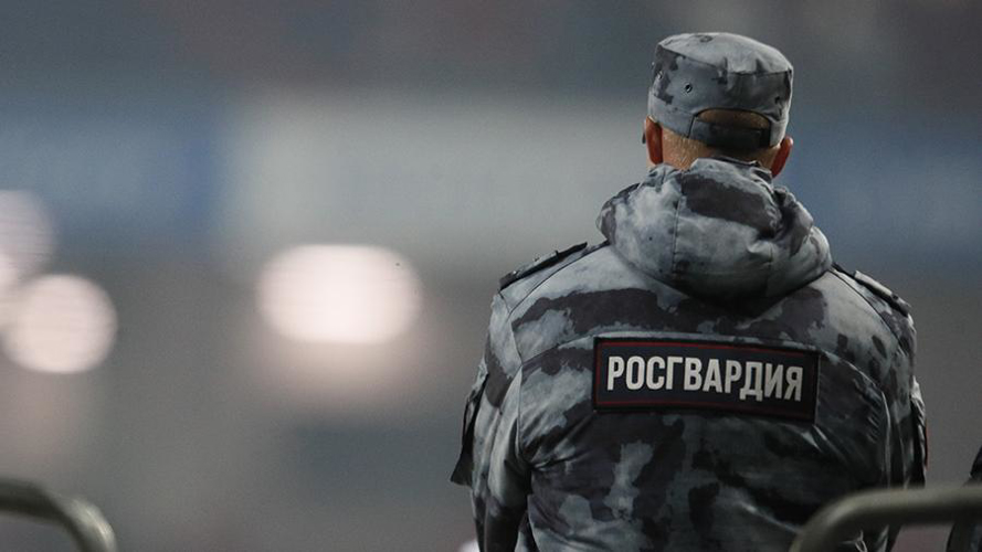 Росгвардейцы задержали мужчину, устроившего дебош в диско-ресторане