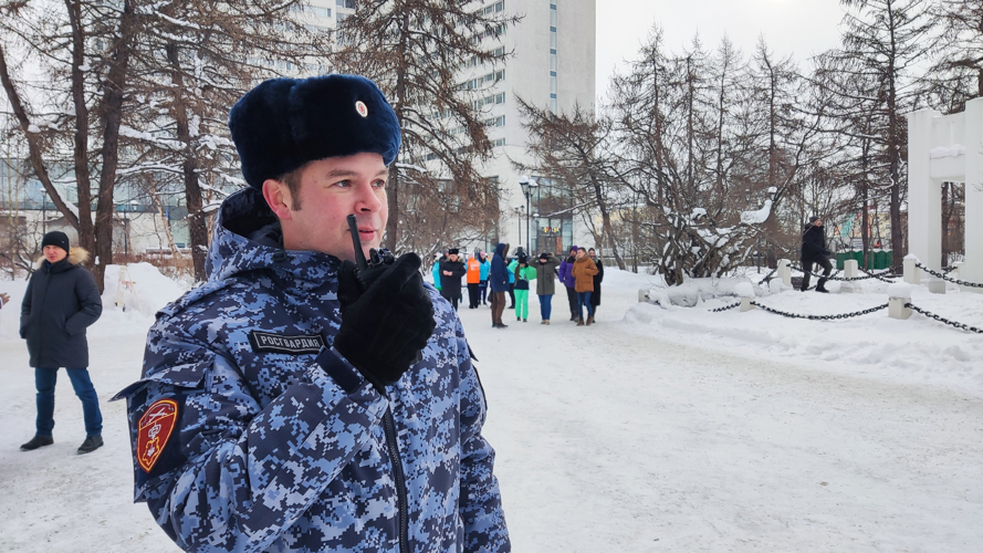 Экипаж Росгвардии задержал дебошира в диско-ресторане Мурманска