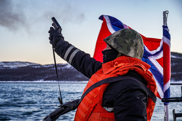 В Мурманске росгвардейцы провели противодиверсионные учения на охраняемом объекте