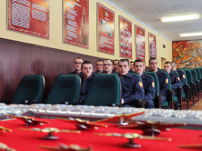Военнослужащие по призыву морского отряда Северо-Западного округа Росгвардии сдали квалификационные испытания