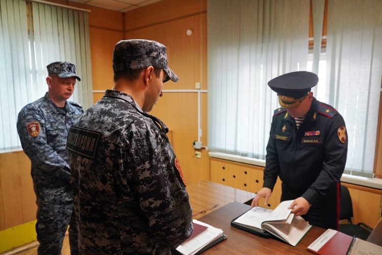 Начальник Управления Росгвардии по Мурманской области проверил боевую готовность подразделений Росгвардии в Мончегорском районе