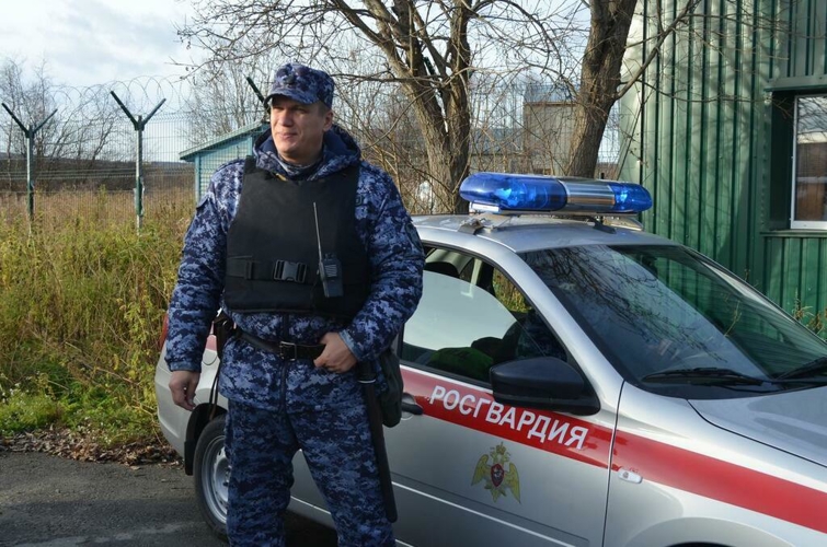 Мурманские росгвардейцы задержали в гипермаркете мужчину за кражу на крупную сумму 