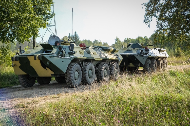 В Мурманской области сотрудники и военнослужащие Росгвардии приступили к летнему периоду подготовки