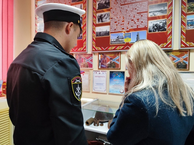 Воспитанники Центра военно-спортивной подготовки и патриотического воспитания посетили морской отряд Северо-Западного округа Росгвардии