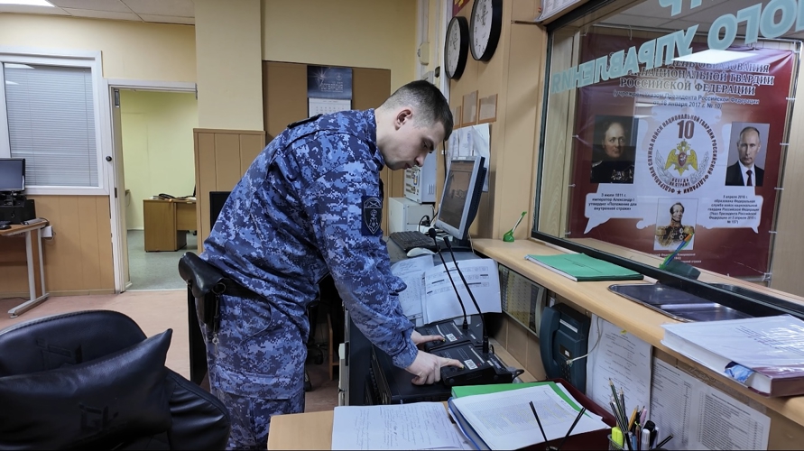 В УПРАВЛЕНИИ ВНЕВЕДОМСТВЕННОЙ ОХРАНЫ РЕГИОНАЛЬНОЙ РОСГВАРДИИ ПРОШЛИ ПОЖАРНО-ТАКТИЧЕСКИЕ ЗАНЯТИЯ СОВМЕСТНО С СОТРУДНИКАМИ МЧС РОССИИ