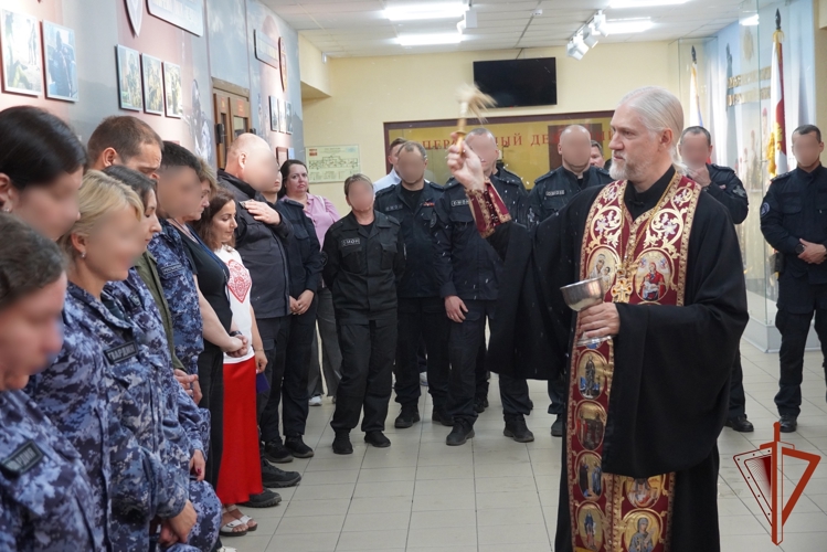 В Управлении Росгвардии по Мурманской области состоялось богослужение, посвященное Дню памяти святого равноапостольного великого князя Владимира