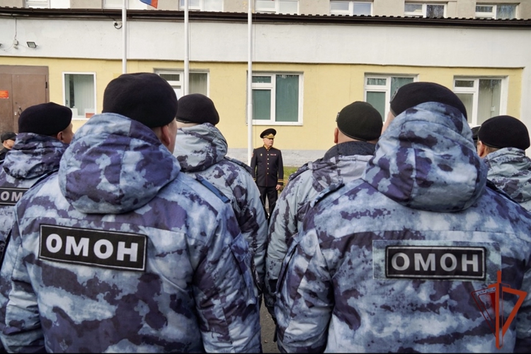 Мурманские росгвардейцы к 10-летию со дня образования территориального управления заложили капсулу времени
